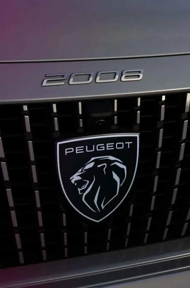 Peugeot e-2008 2023 - 1