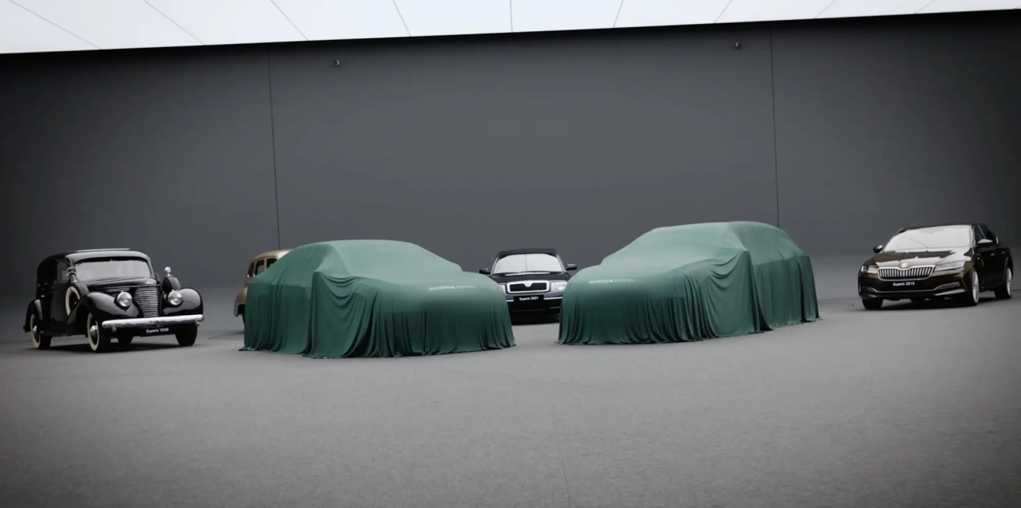 Skoda Superb 2024 teaser - 16