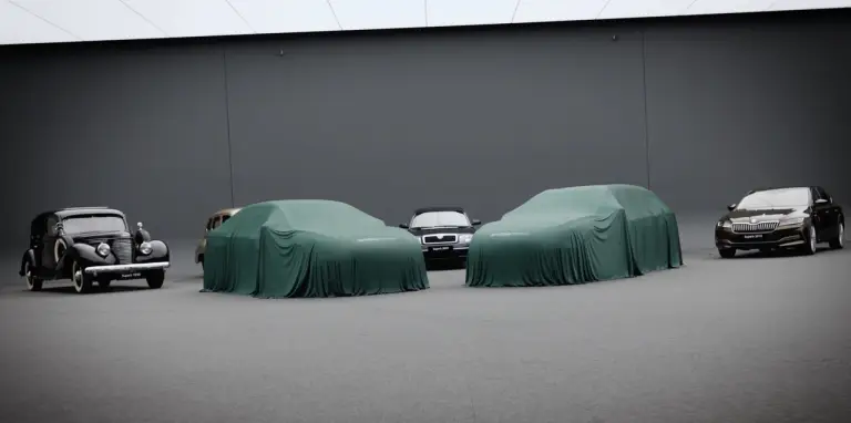 Skoda Superb 2024 teaser - 16