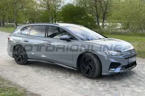 Volkswagen ID.7 Variant - Foto Spia 08-05-2023 - 5