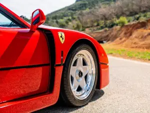 Ferrari F40 Alain Prost - 2