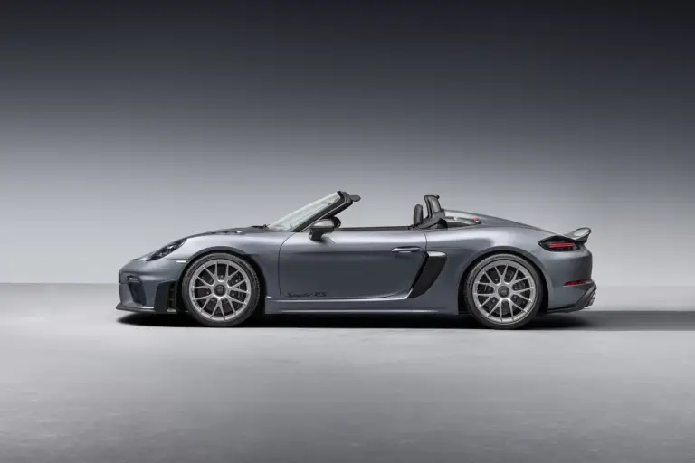 Porsche 718 Spyder RS - Foto ufficiali - 13