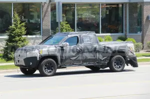 Toyota Tacoma Trailhunter 2024 - Foto Spia 12-05-2023 - 12