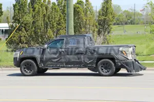 Toyota Tacoma Trailhunter 2024 - Foto Spia 12-05-2023 - 9