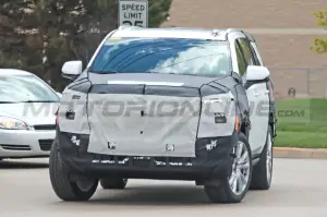 Chevrolet Tahoe High Country 2024 - Foto Spia 12-05-2023 - 3