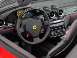 Ferrari SA Aperta 2011 asta