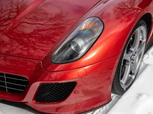 Ferrari SA Aperta 2011 asta