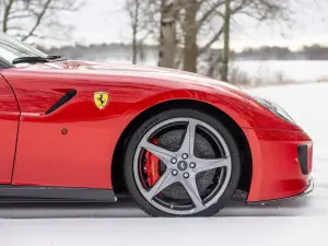 Ferrari SA Aperta 2011 asta