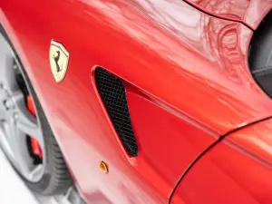 Ferrari SA Aperta 2011 asta