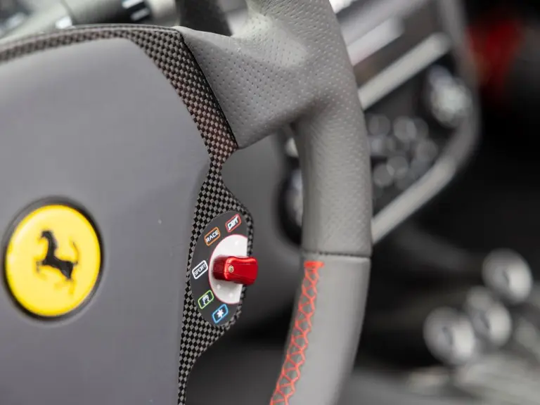 Ferrari SA Aperta 2011 asta - 36