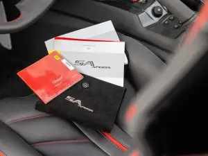 Ferrari SA Aperta 2011 asta
