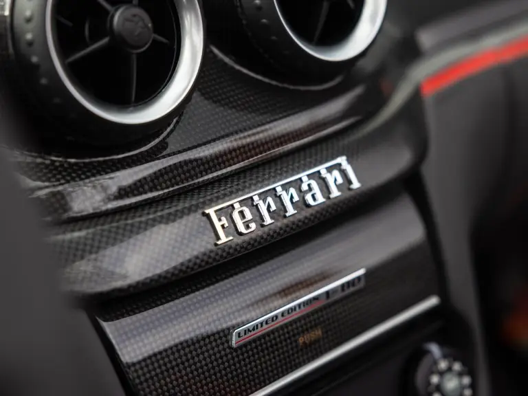 Ferrari SA Aperta 2011 asta - 40