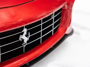Ferrari SA Aperta 2011 asta
