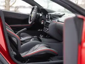 Ferrari SA Aperta 2011 asta