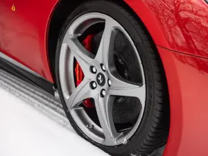 Ferrari SA Aperta 2011 asta