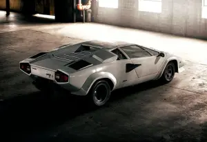 Lamborghini Countach LP500S Carlos Cavazo - 40