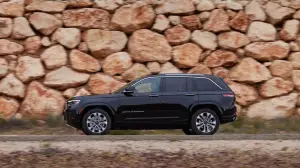 Jeep Grand Cherokee 2023 - Foto ufficiali