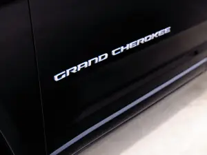 Jeep Grand Cherokee 2023 - Foto ufficiali