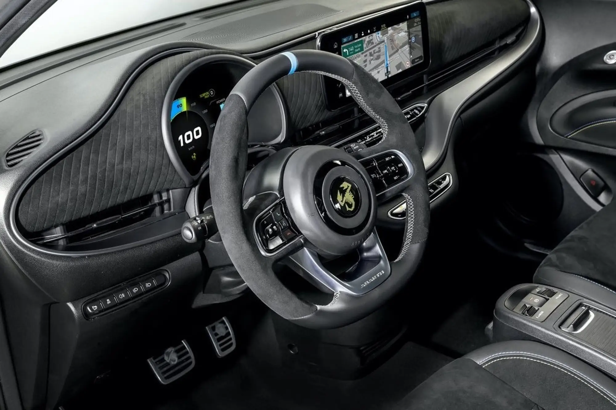La nuova Abarth 500e 2023: prova su strada - 7
