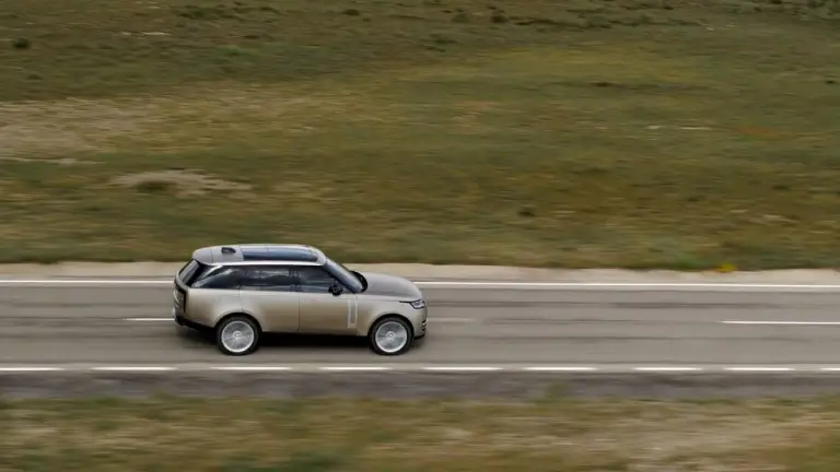 Range Rover 2024 - 27