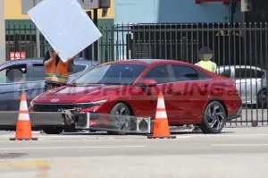 Hyundai Elantra 2024 - Foto Spia 18-05-2023 - 7