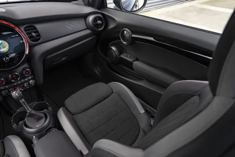 Mini John Cooper Works 1to6 Edition - 52