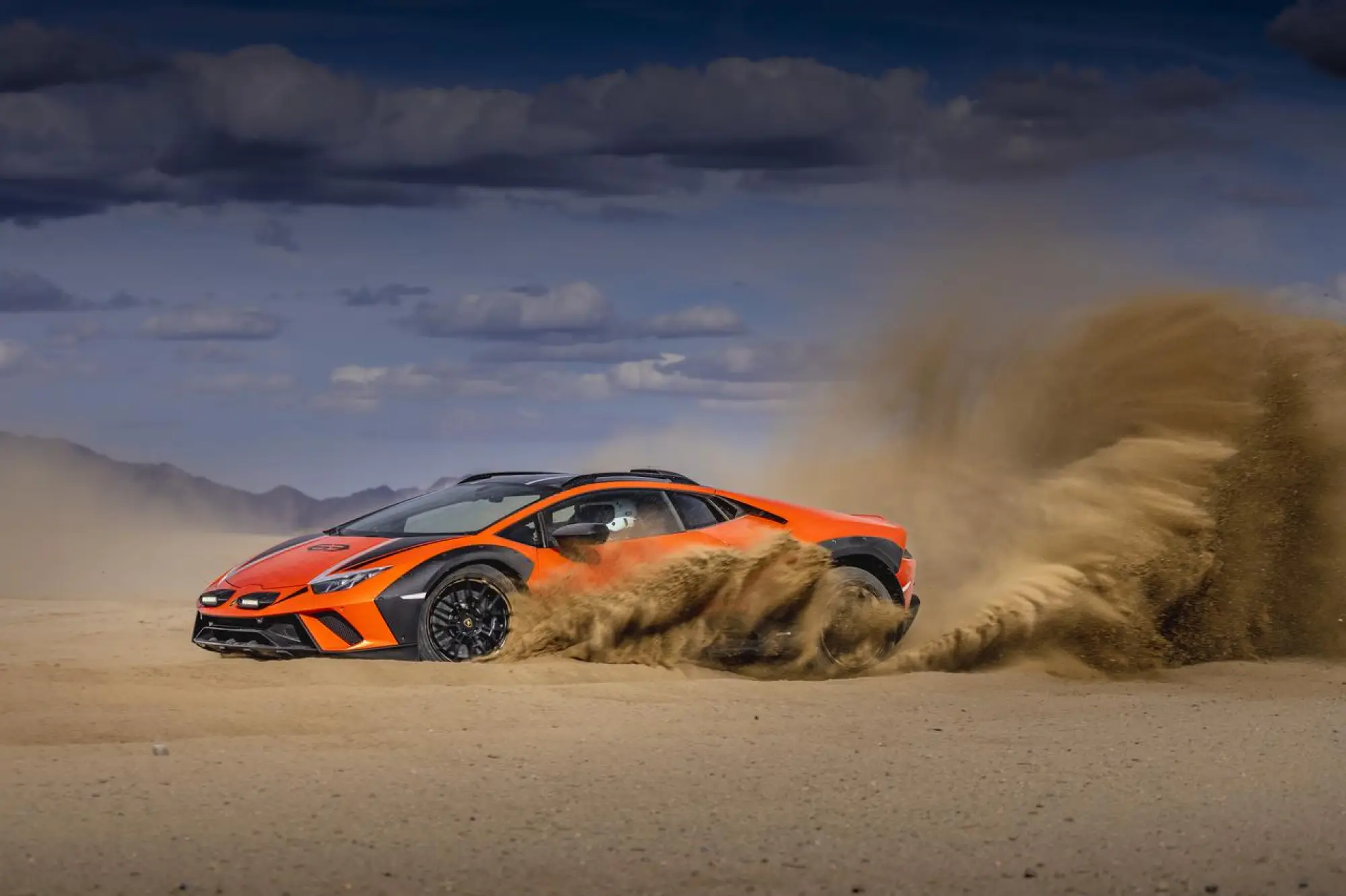 Lamborghini Huracan Sterrato California - 17