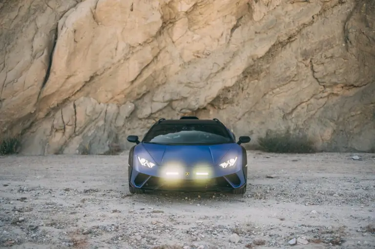 Lamborghini Huracan Sterrato California - 61