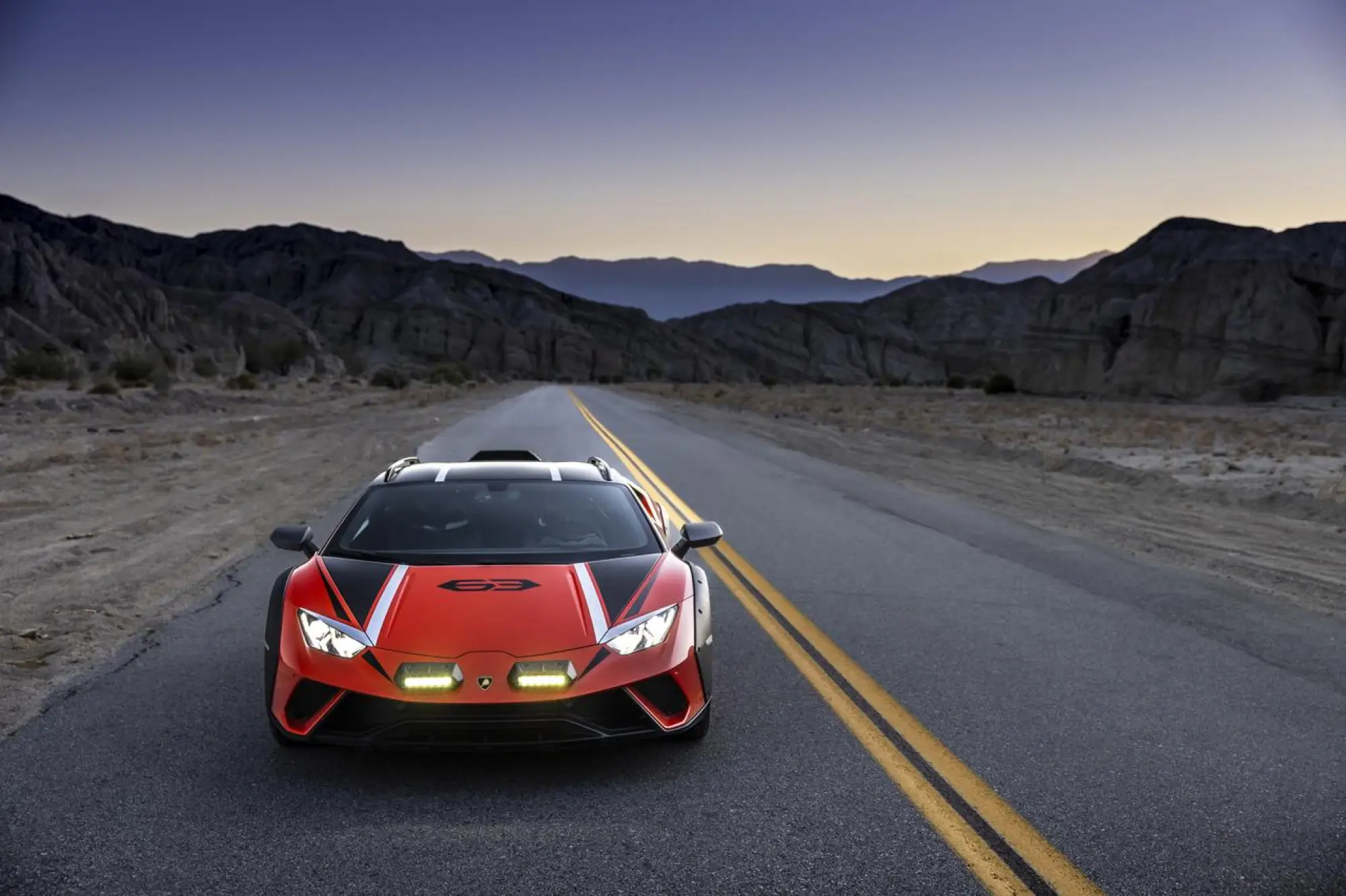 Lamborghini Huracan Sterrato California - 8