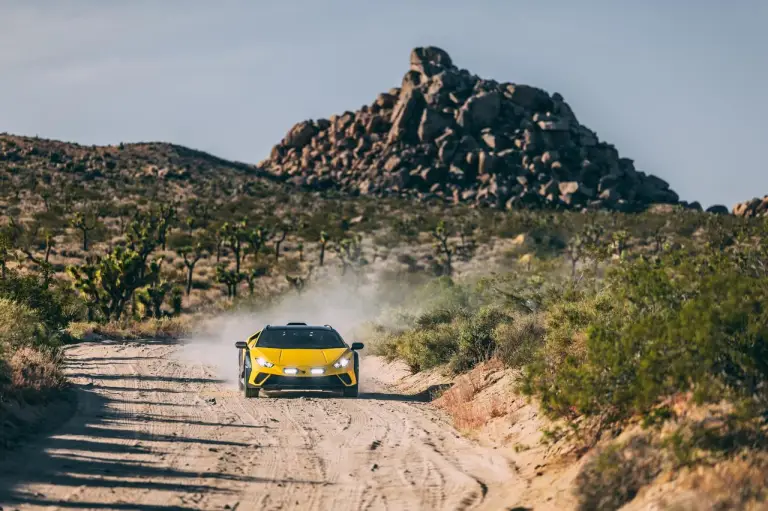 Lamborghini Huracan Sterrato California - 66