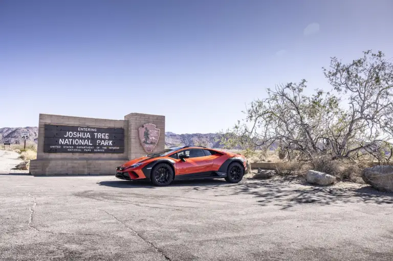 Lamborghini Huracan Sterrato California - 28