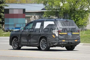 Lexus TX 2024 - Foto Spia 19-05-2023