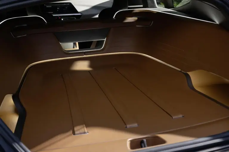BMW Concept Touring Coupe - 51