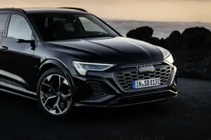 Audi SQ8 e-tron ed SQ8 Sportback e-tron Italia