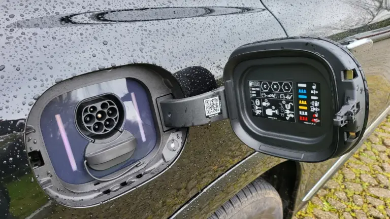 Mercedes AMG EQS 2023: come va - 10