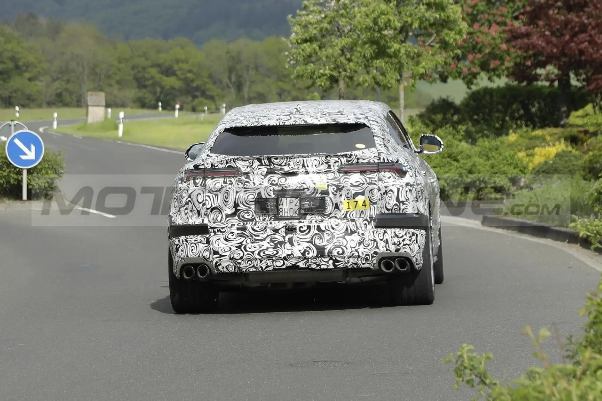 Lamborghini Urus PHEV - Foto Spia 24-05-2023 - 7