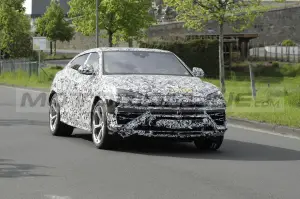 Lamborghini Urus PHEV - Foto Spia 24-05-2023 - 3