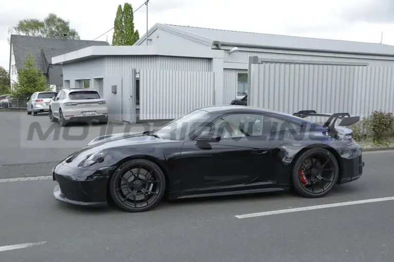 Porsche 911 GT3 2024 - Foto Spia 24-05-2024 - 6