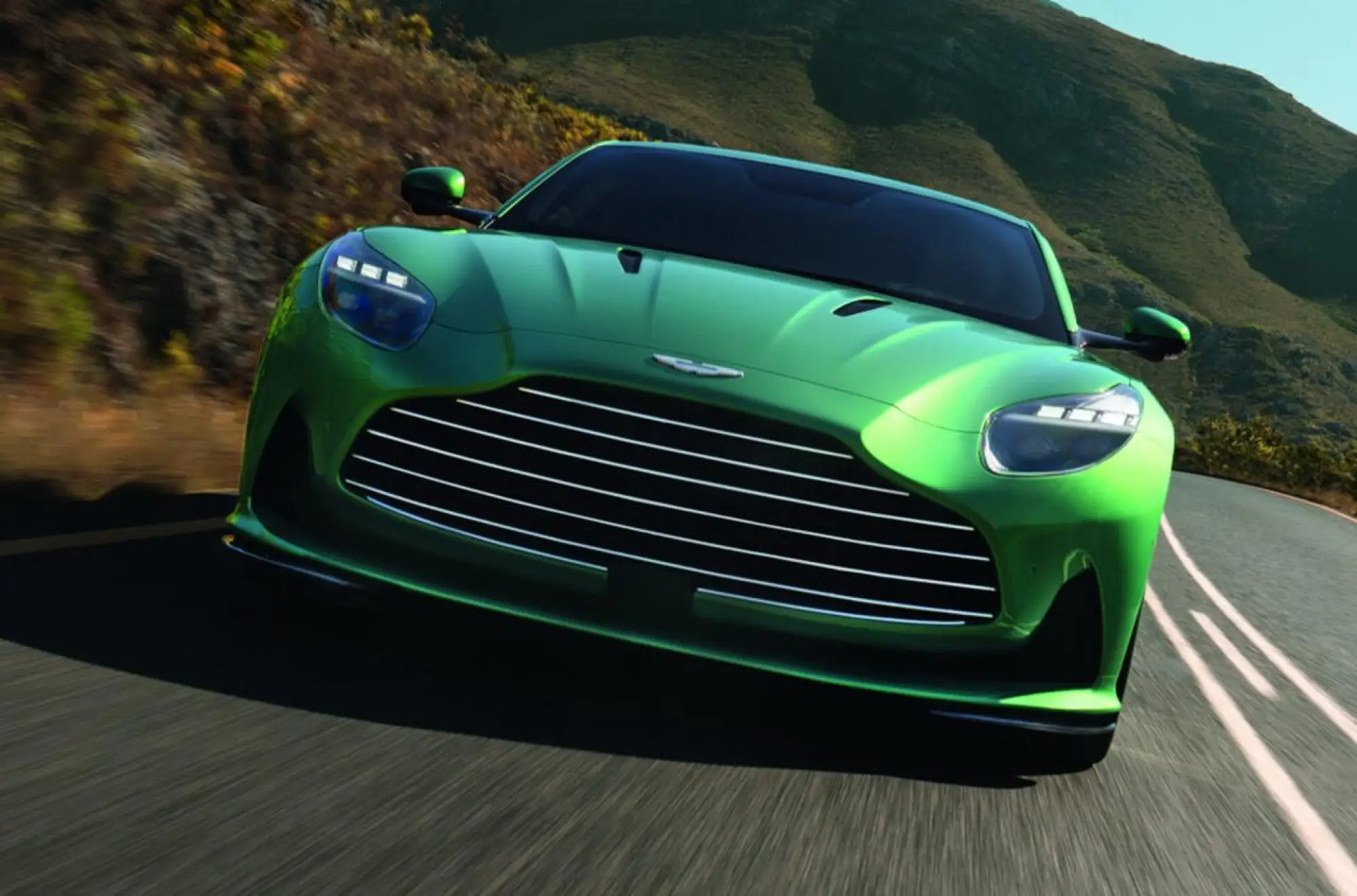 Aston Martin DB12 - 24