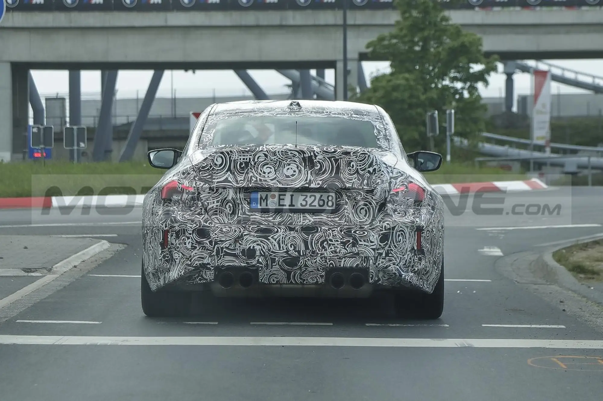 Nuova BMW M2 CS - Foto Spia 25-05-2023 - 10