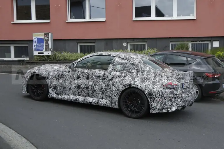 Nuova BMW M2 CS - Foto Spia 25-05-2023 - 7