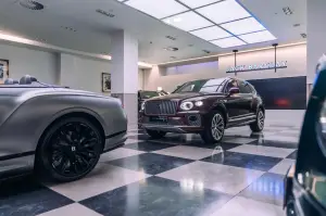 Bentley Bentayga EWB e Continental GTC Speed Huntsman Edition