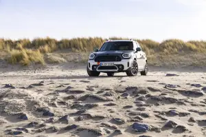 Mini Cooper S Countryman ALL4 Uncharted Edition - 30