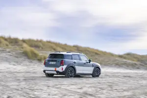 Mini Cooper S Countryman ALL4 Uncharted Edition