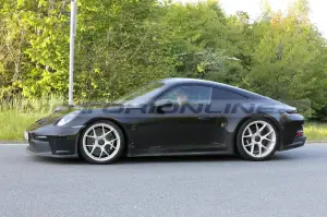 Porsche 911 ST 2024 - Foto Spia 31-05-52023 - 10