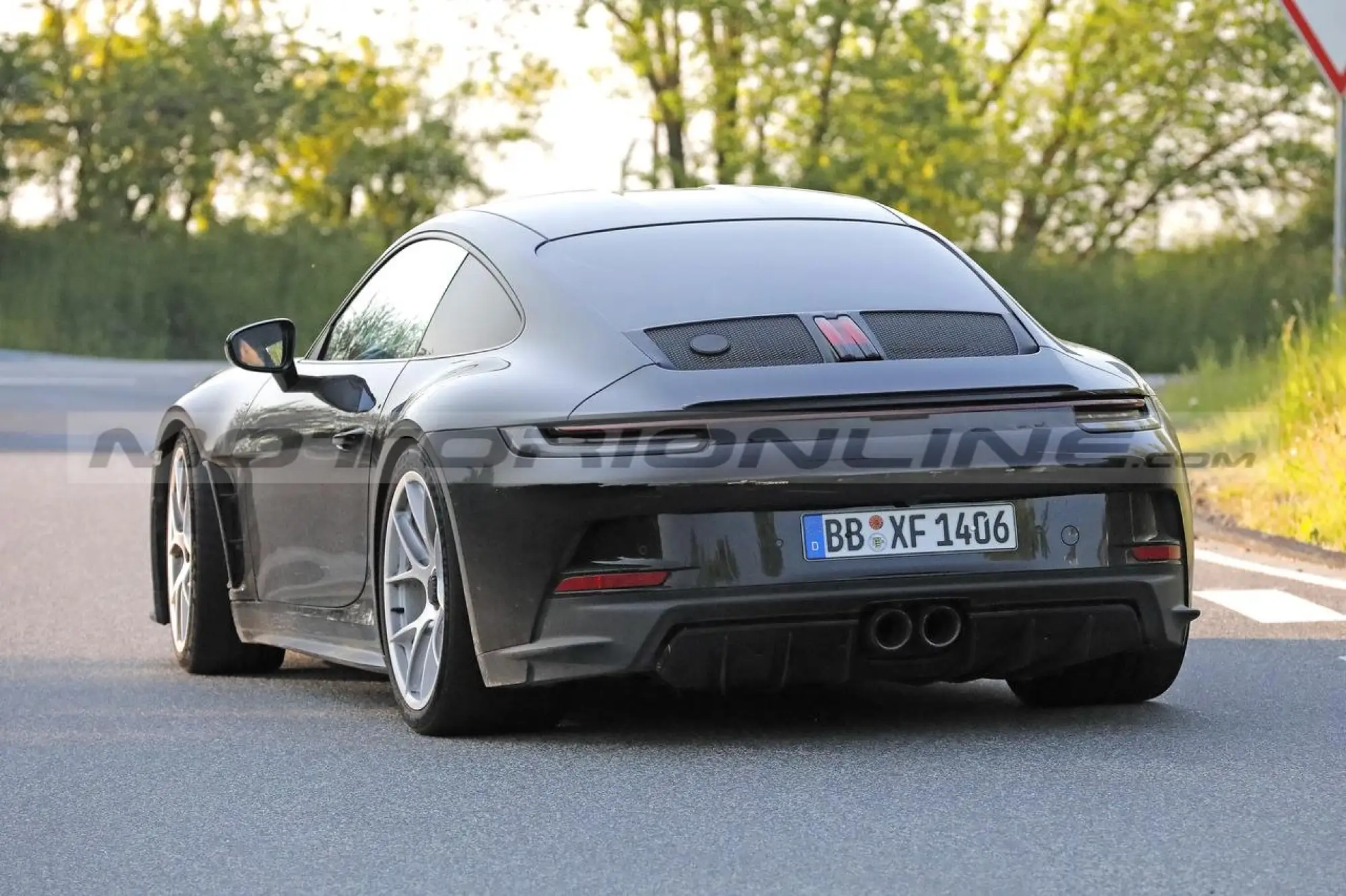 Porsche 911 ST 2024 - Foto Spia 31-05-52023 - 7