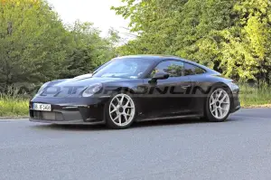 Porsche 911 ST 2024 - Foto Spia 31-05-52023 - 11