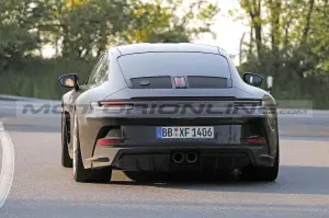 Porsche 911 ST 2024 - Foto Spia 31-05-52023 - 12