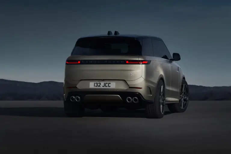 Range Rover Sport SV 2024 - 43
