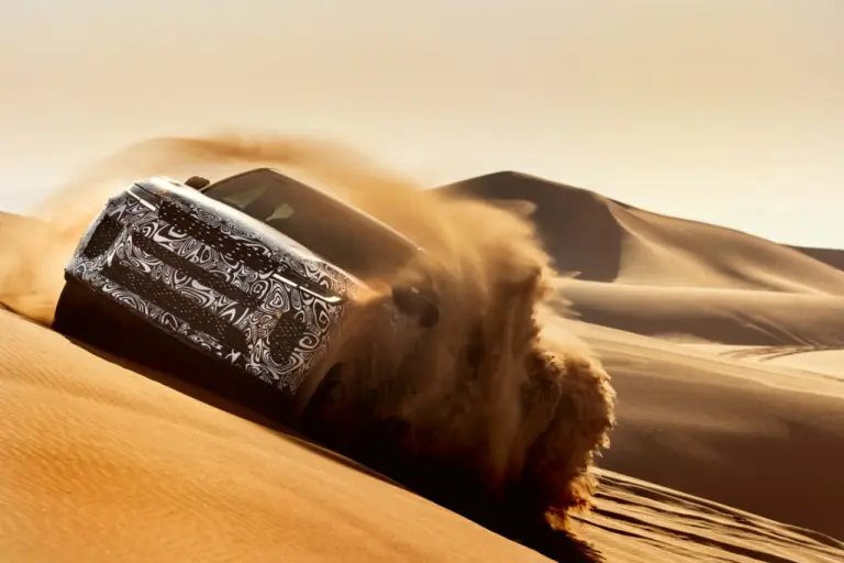 Range Rover Sport SV 2024 - 30